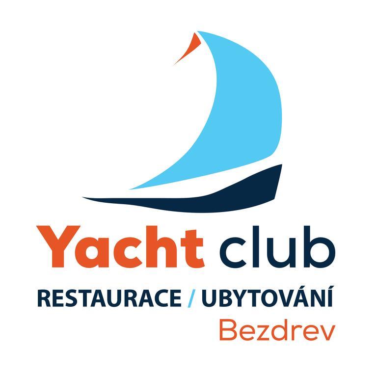 Отель Yacht Club Bezdrev Глубока-над-Влтавой Экстерьер фото